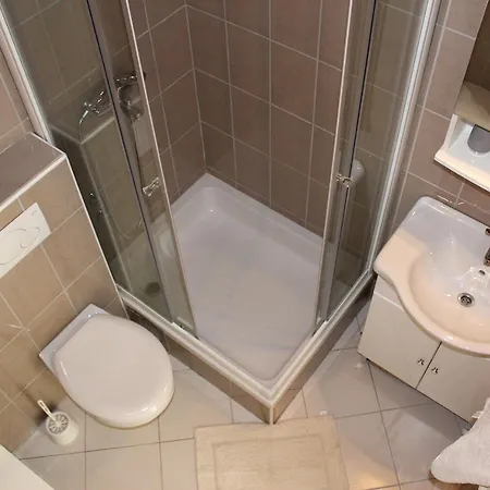 Jakov & Antonia Heritage Estate